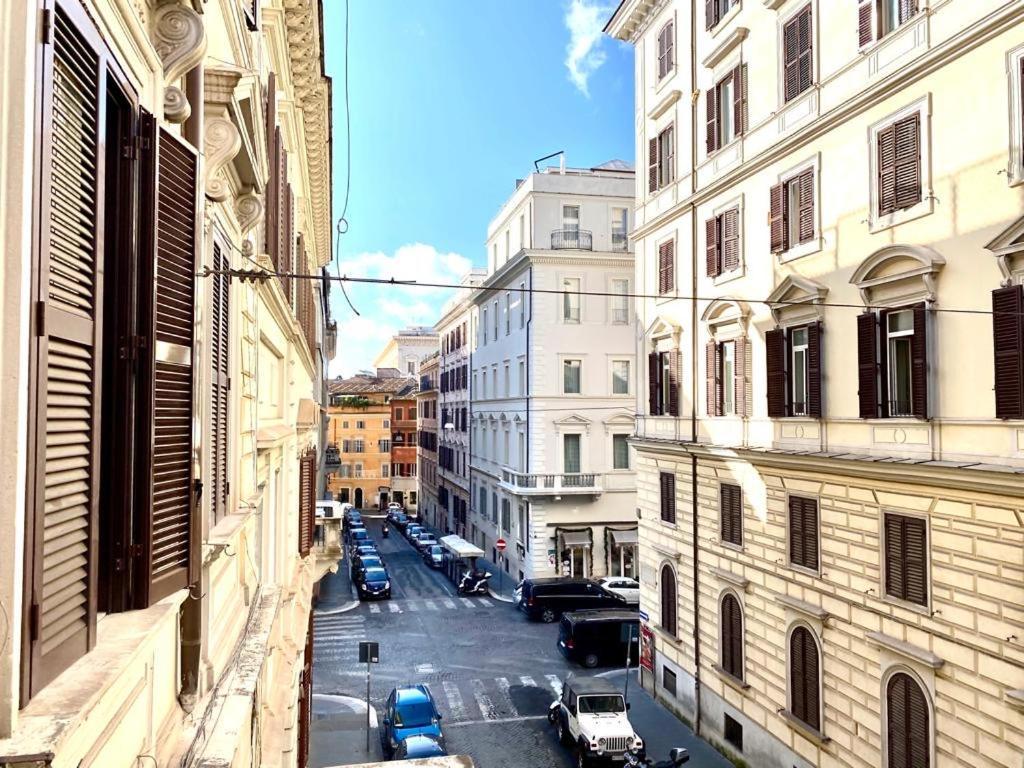 Traditional Style In The City Center Rome Extérieur photo