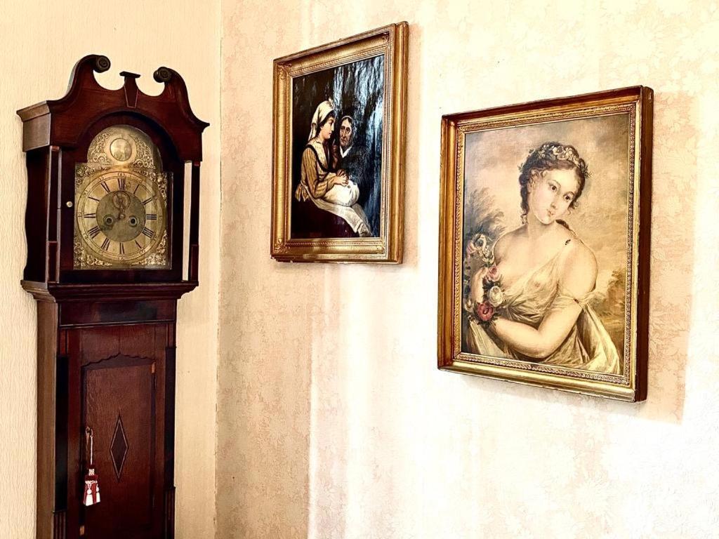 Traditional Style In The City Center Rome Extérieur photo